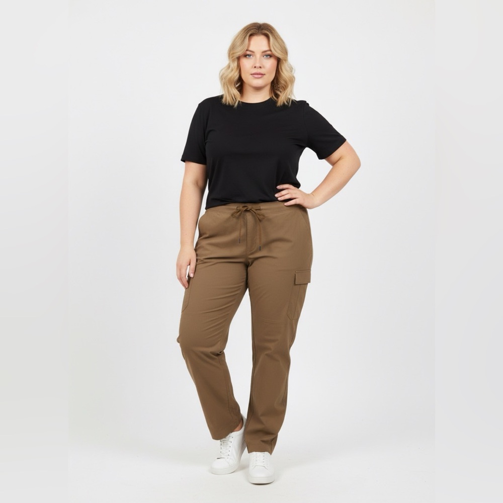 Magellan Outdoors Tan Straight Leg Pants